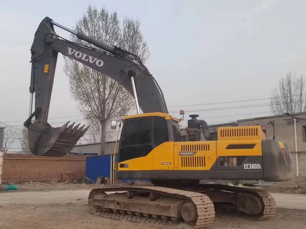 VOLVO EC380D