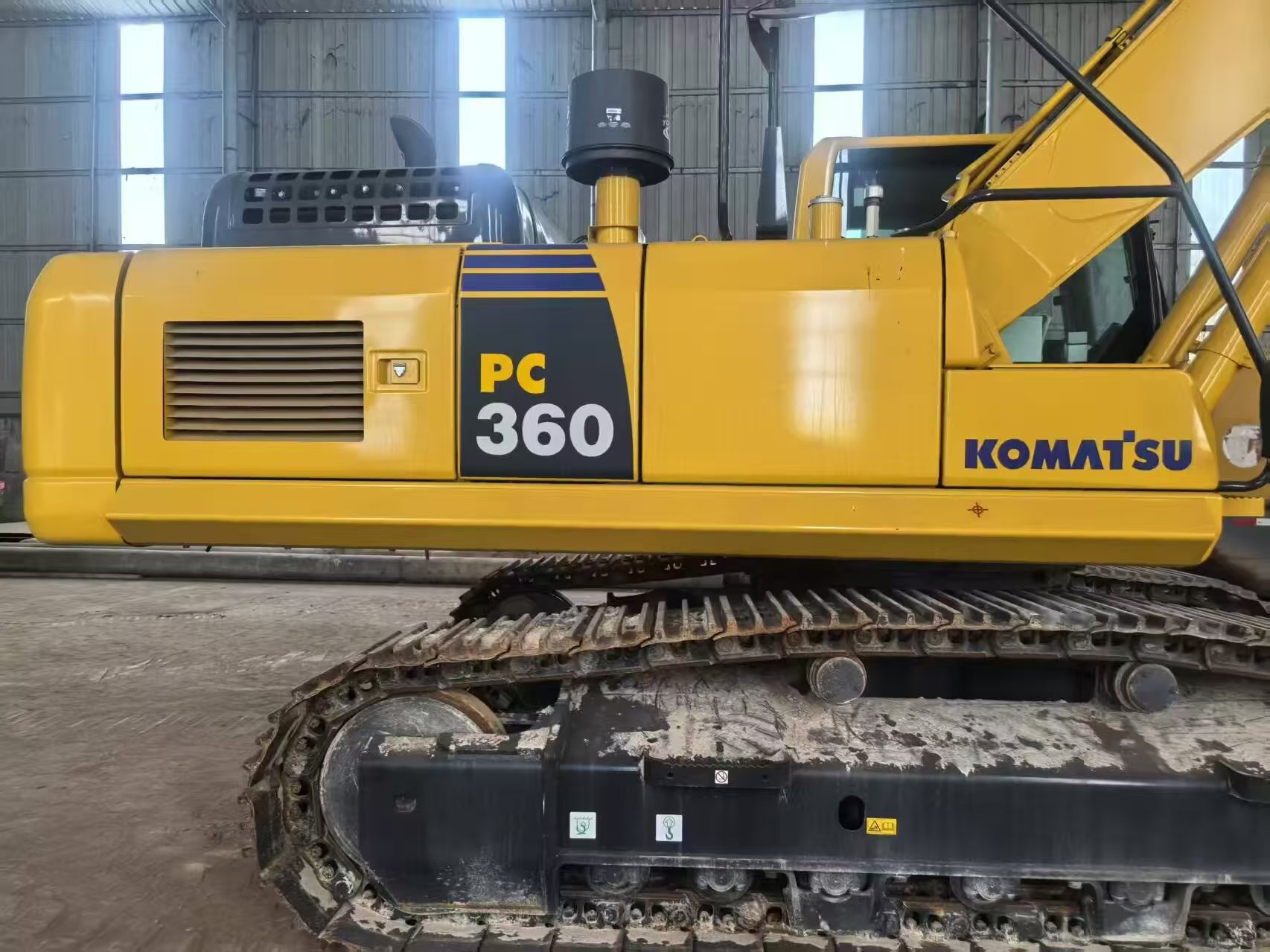 KOMATSU PC360
