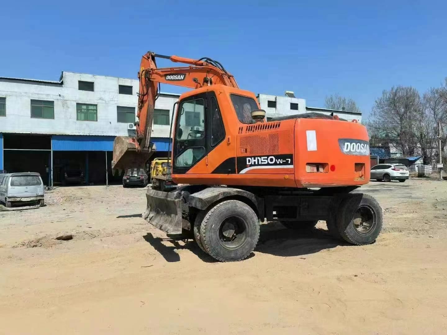 DOOSAN DX150