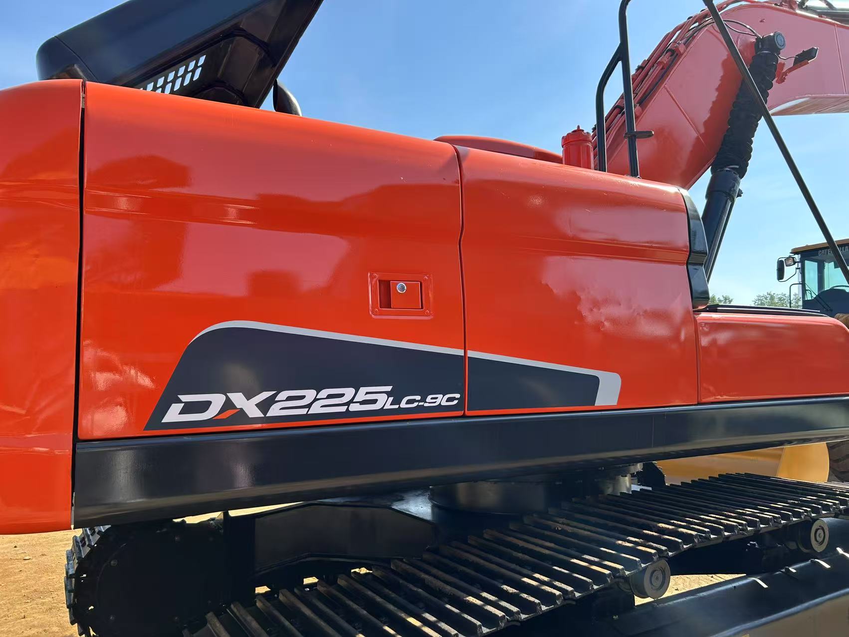 DOOSAN DX225LC-9C